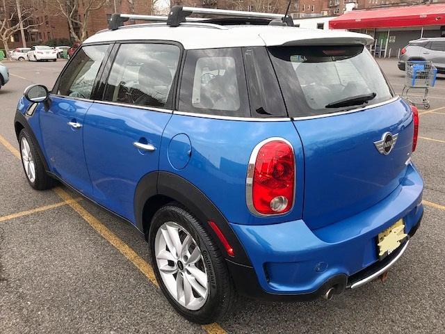 WMWZC5C51CWM13627 - 2012 MINI COOPER S C BLUE photo 2