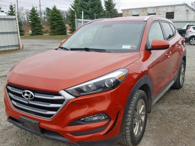 KM8J3CA40HU449709 - 2017 HYUNDAI TUCSON LIM ORANGE photo 2