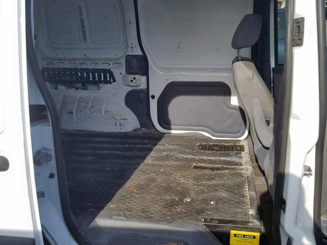 NM0LS7AN5AT023412 - 2010 FORD TRANSIT CO WHITE photo 6