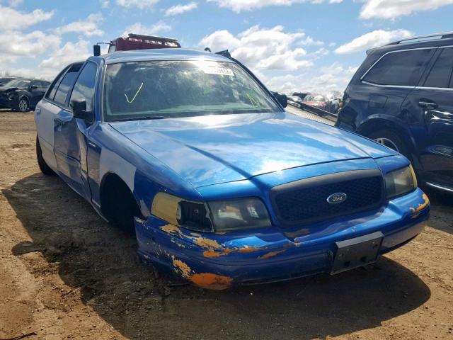 2FAFP71W8XX162980 - 1999 FORD CROWN VICT BLUE photo 1