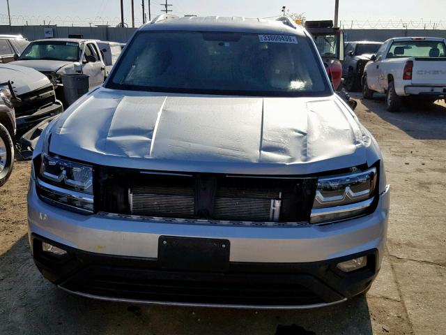 1V2CR2CA6JC564883 - 2018 VOLKSWAGEN ATLAS SE SILVER photo 10