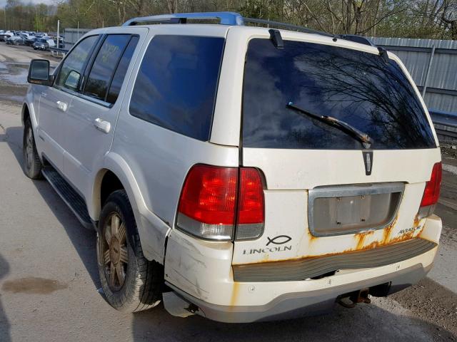 5LMEU88H24ZJ06124 - 2004 LINCOLN AVIATOR თეთრი ფოტო 3