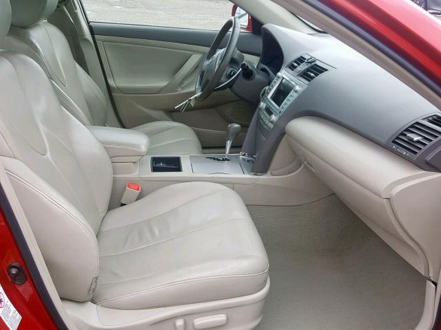 4T1BB46K18U060498 - 2008 TOYOTA CAMRY HYBR RED photo 5