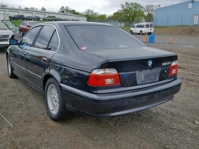WBADT43462GY42878 - 2002 BMW 525 I AUTO BLACK photo 3