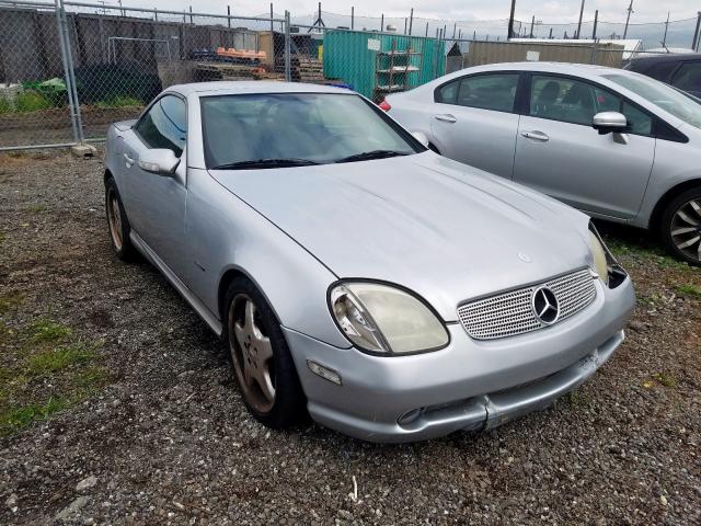 WDBKK65F21F220465 - 2001 MERCEDES-BENZ SLK 320  photo 1