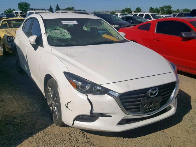 3MZBN1V37JM209539 - 2018 MAZDA 3 TOURING WHITE photo 1