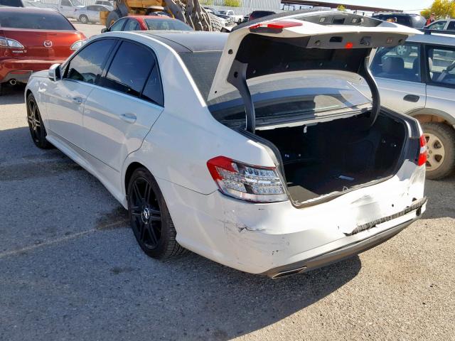 WDDHF7CB0AA027594 - 2010 MERCEDES-BENZ E 550 WHITE photo 3