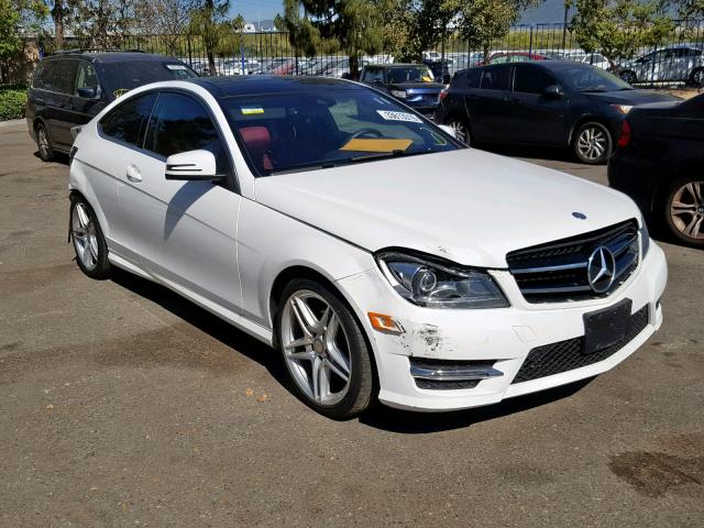 WDDGJ4HB3FG419037 - 2015 MERCEDES-BENZ C 250 WHITE photo 1