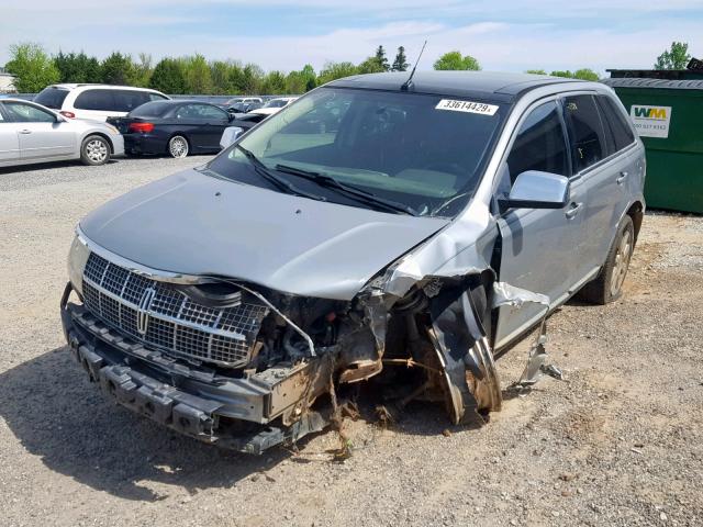 2LMDU88C87BJ27381 - 2007 LINCOLN MKX SILVER photo 2