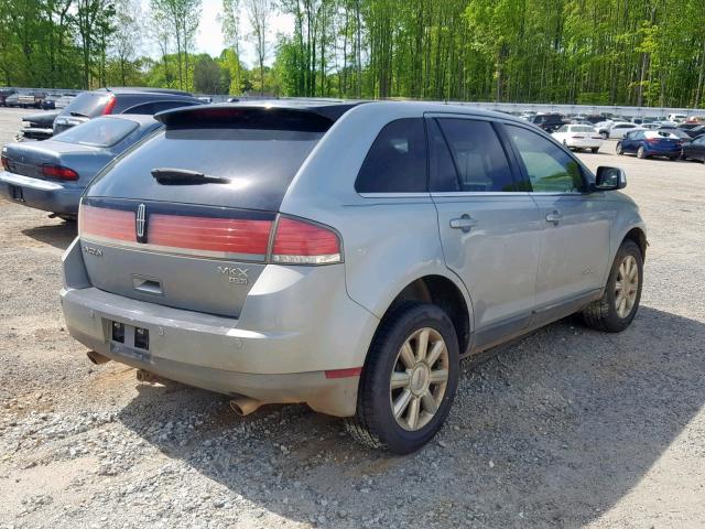 2LMDU88C87BJ27381 - 2007 LINCOLN MKX SILVER photo 4