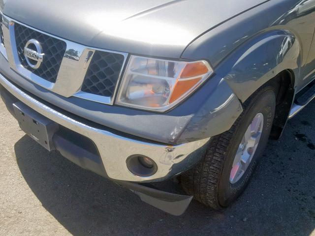 1N6AD07W46C439077 - 2006 NISSAN FRONTIER C GRAY photo 9