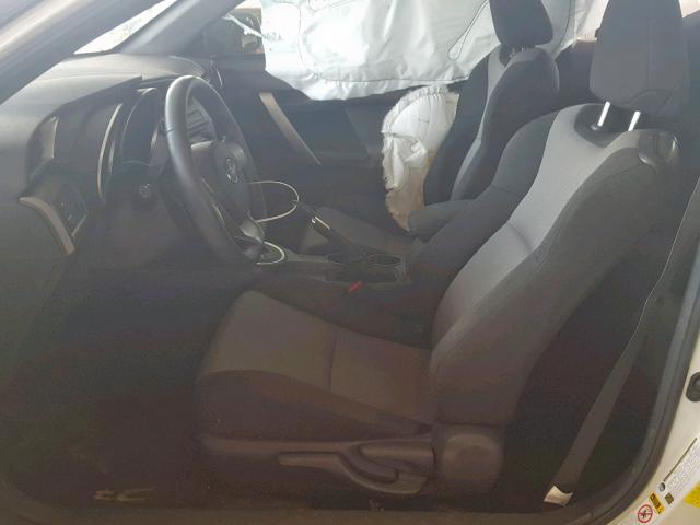 JTKJF5C78FJ013163 - 2015 TOYOTA SCION TC თეთრი ფოტო 5