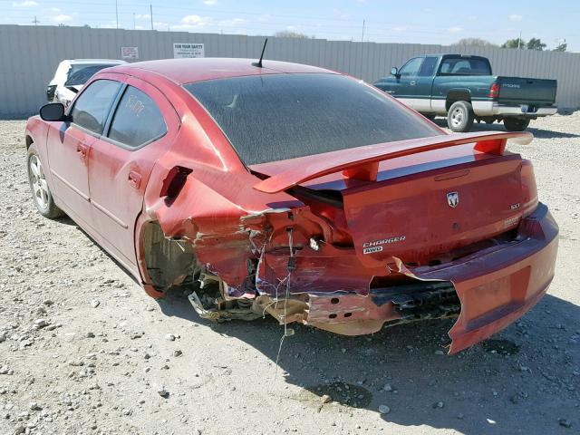 2B3KK33G68H259422 - 2008 DODGE CHARGER SX RED photo 3