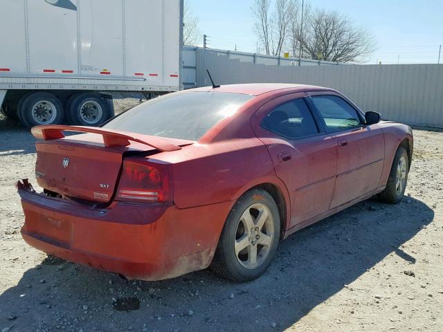 2B3KK33G68H259422 - 2008 DODGE CHARGER SX RED photo 4