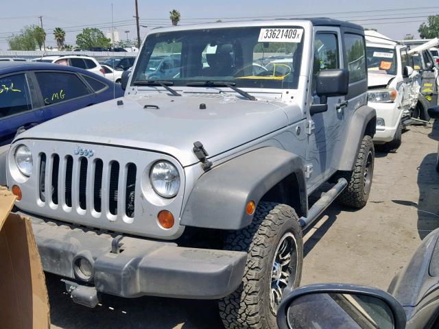 1C4AJWAG8CL194652 - 2012 JEEP WRANGLER S SILVER photo 2