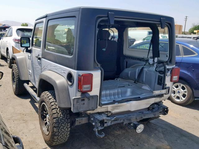 1C4AJWAG8CL194652 - 2012 JEEP WRANGLER S SILVER photo 3