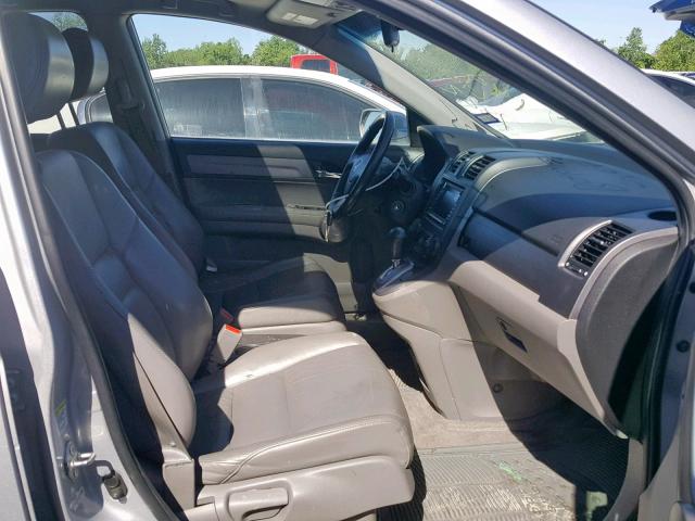 5J6RE38749L027882 - 2009 HONDA CR-V EXL SILVER photo 5