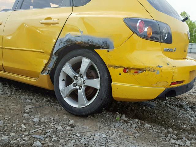 JM1BK343641217920 - 2004 MAZDA 3 HATCHBAC YELLOW photo 9