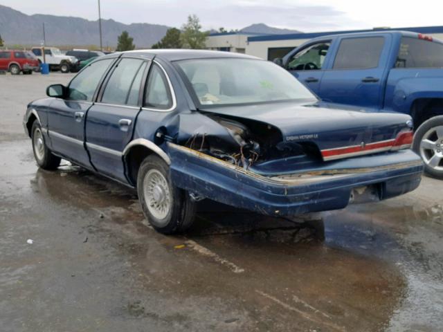 2FALP74W7PX149149 - 1993 FORD CROWN VICT BLUE photo 3