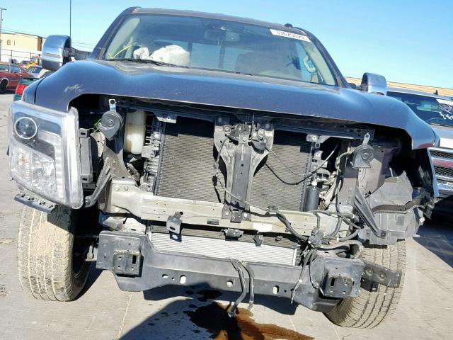 1N6AA1E56HN504172 - 2017 NISSAN TITAN SV BROWN photo 9