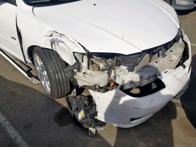 JM1BK324991228977 - 2009 MAZDA 3 S WHITE photo 9