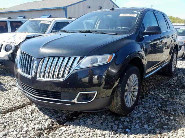 2LMDJ6JK6DBL21613 - 2013 LINCOLN MKX BLACK photo 2