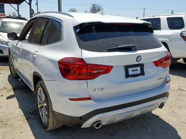 5UXTR7C5XKLE94535 - 2019 BMW X3 SDRIVE3 WHITE photo 3