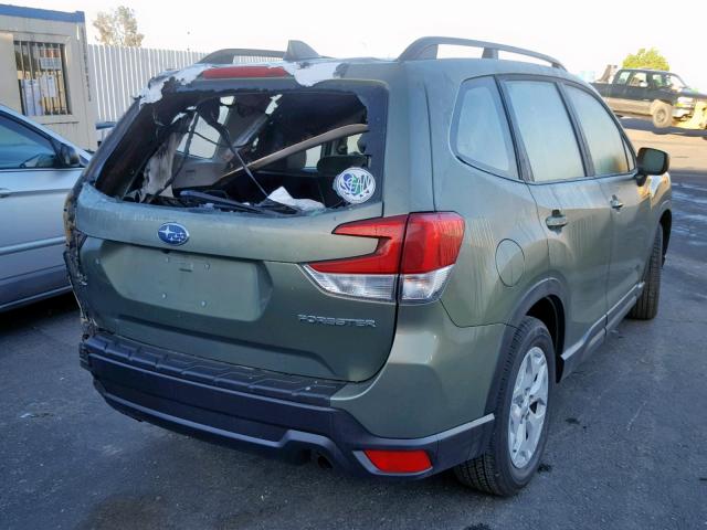 JF2SKACC1KH417356 - 2019 SUBARU FORESTER GREEN photo 4