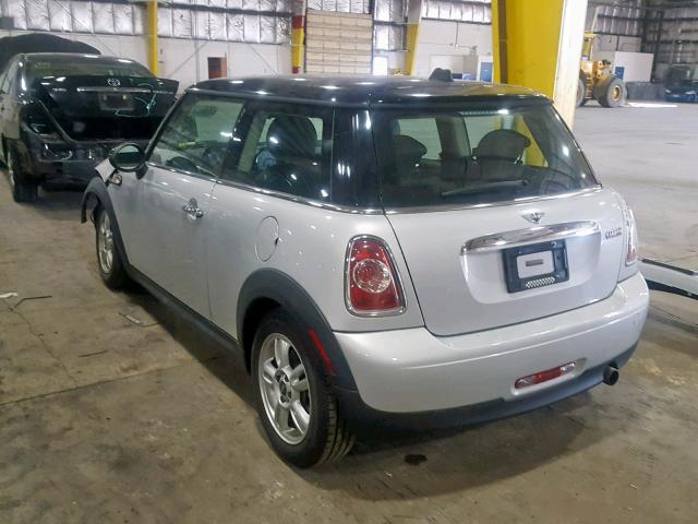 WMWSU3C52DT545530 - 2013 MINI COOPER SILVER photo 3