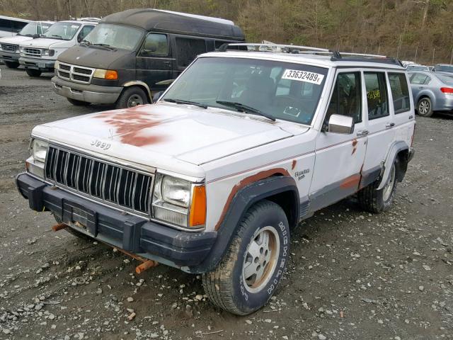 1J4FJ58S2NL186778 - 1992 JEEP CHEROKEE L WHITE photo 2