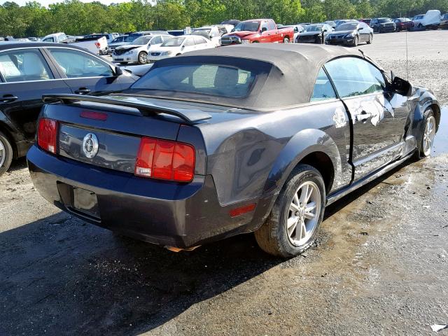 1ZVFT84N175218688 - 2007 FORD MUSTANG GRAY photo 4