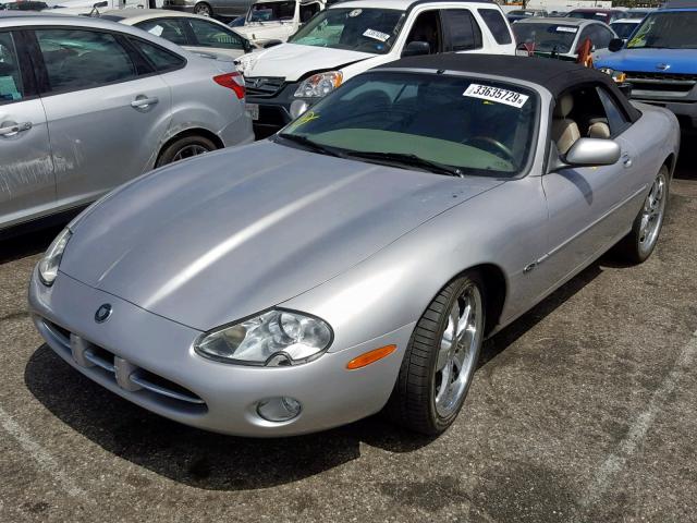 SAJDA42C81NA14590 - 2001 JAGUAR XK8 SILVER photo 2