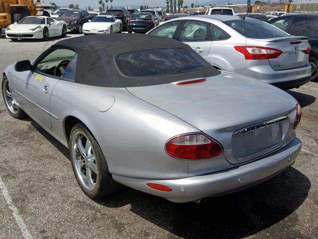 SAJDA42C81NA14590 - 2001 JAGUAR XK8 SILVER photo 3