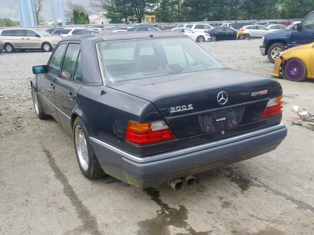 WDBEA36E7PB950831 - 1993 MERCEDES-BENZ 500 E GRAY photo 3