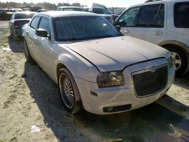 2C3KA43R38H319783 - 2008 CHRYSLER 300 LX WHITE photo 1