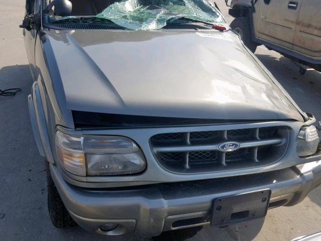 1FMDU65E5YZA06084 - 2000 FORD EXPLORER L GREEN photo 7