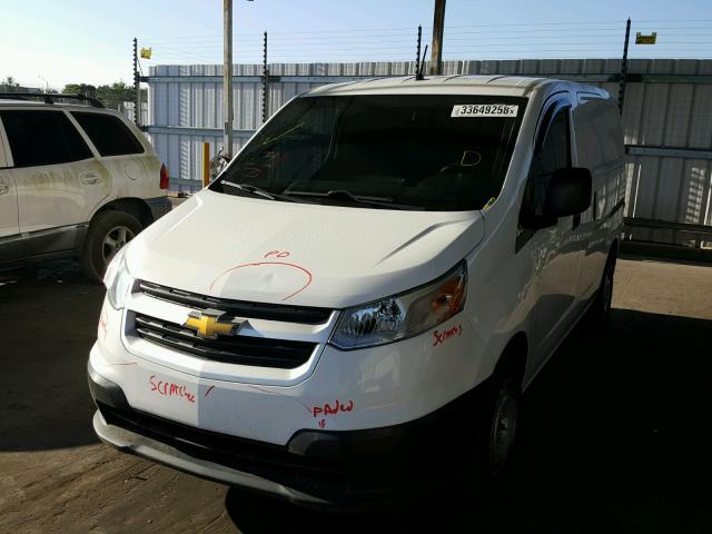 3N63M0YN1FK706135 - 2015 CHEVROLET CITY EXPRE WHITE photo 2