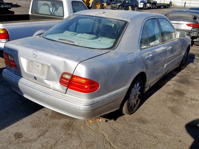 WDBJF65JXYB080364 - 2000 MERCEDES-BENZ E 320 SILVER photo 4