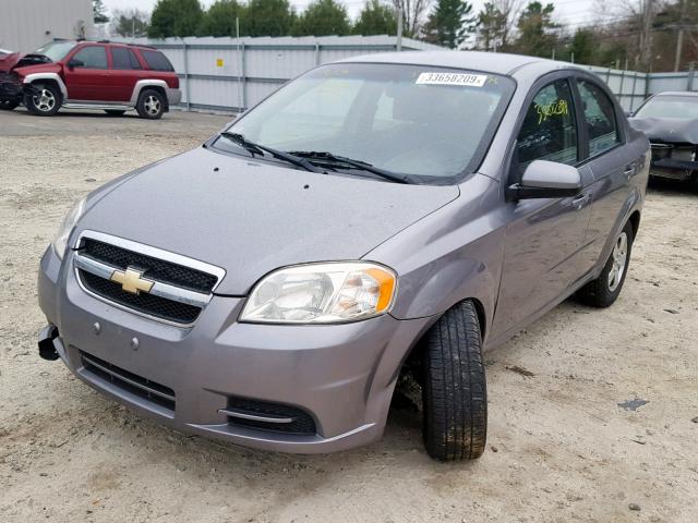 KL1TD5DEXAB107011 - 2010 CHEVROLET AVEO LS GRAY photo 2