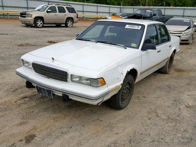 1G4AG55N3P6468504 - 1993 BUICK CENTURY SP WHITE photo 2