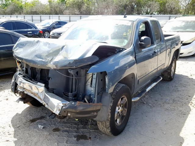 2GCEC19C371702229 - 2007 CHEVROLET SILVERADO C1500  photo 2