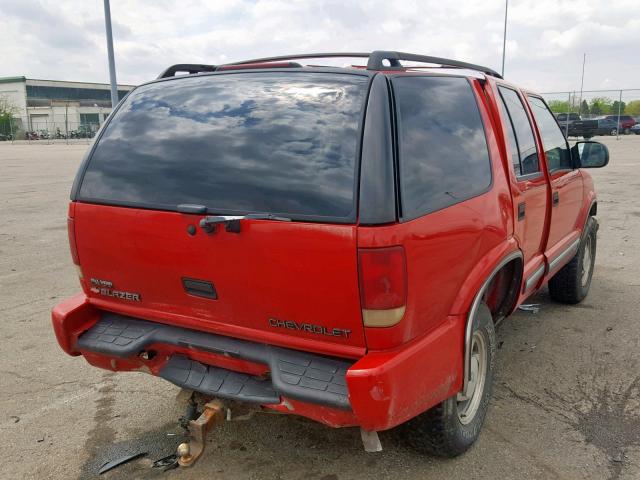 1GNDT13W9Y2105187 - 2000 CHEVROLET BLAZER RED photo 4