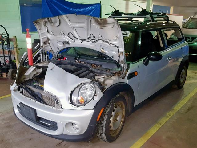 WMWZF3C56BTX81667 - 2011 MINI COOPER CLU SILVER photo 2