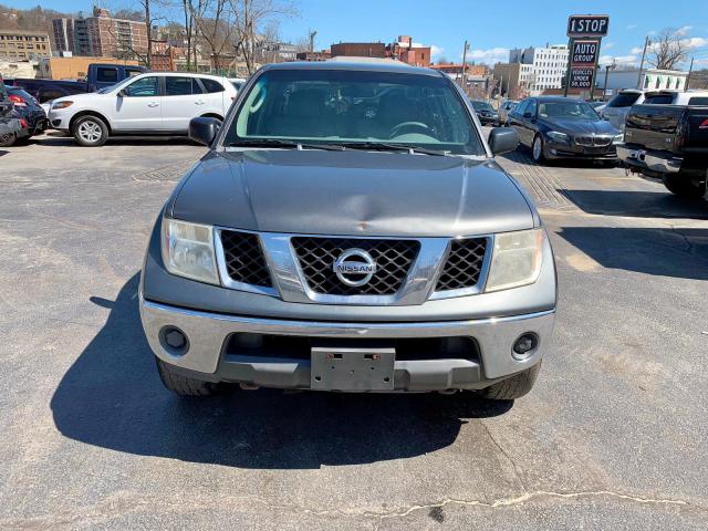 1N6AD07W66C471349 - 2006 NISSAN FRONTIER C GRAY photo 6