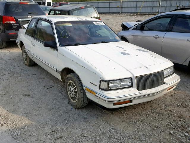 1G4NJ14D9JM008156 - 1988 BUICK SKYLARK CU WHITE photo 1