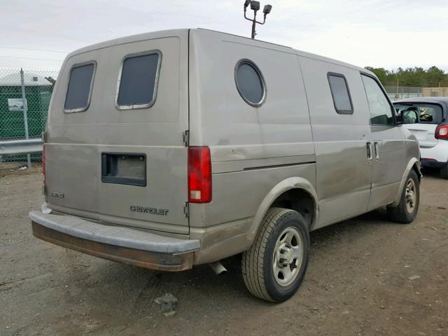 1GCDM19X05B132814 - 2005 CHEVROLET ASTRO GRAY photo 4