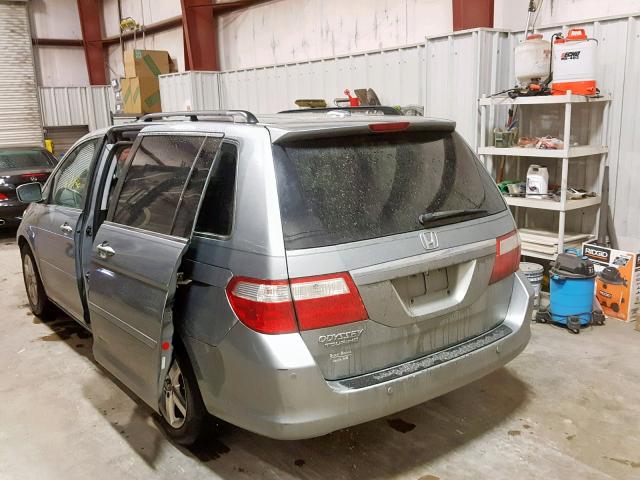 5FNRL38806B081053 - 2006 HONDA ODYSSEY TO SILVER photo 3