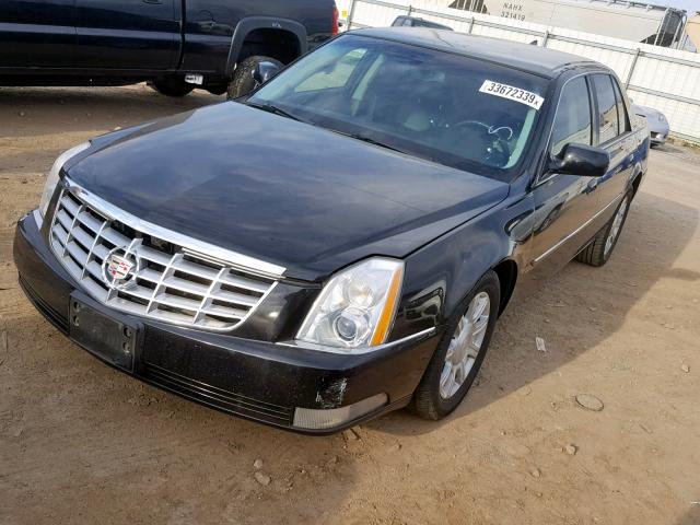 1G6KR5E63BU141944 - 2011 CADILLAC DTS LIVERY BLACK photo 2