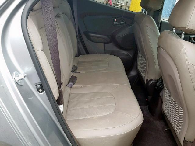 KM8JUCAG5FU089566 - 2015 HYUNDAI TUCSON LIM GRAY photo 6