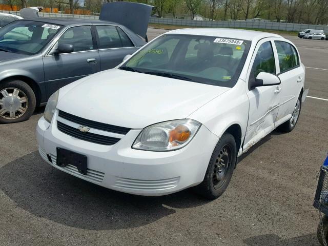 1G1AL55F477213646 - 2007 CHEVROLET COBALT LT WHITE photo 2